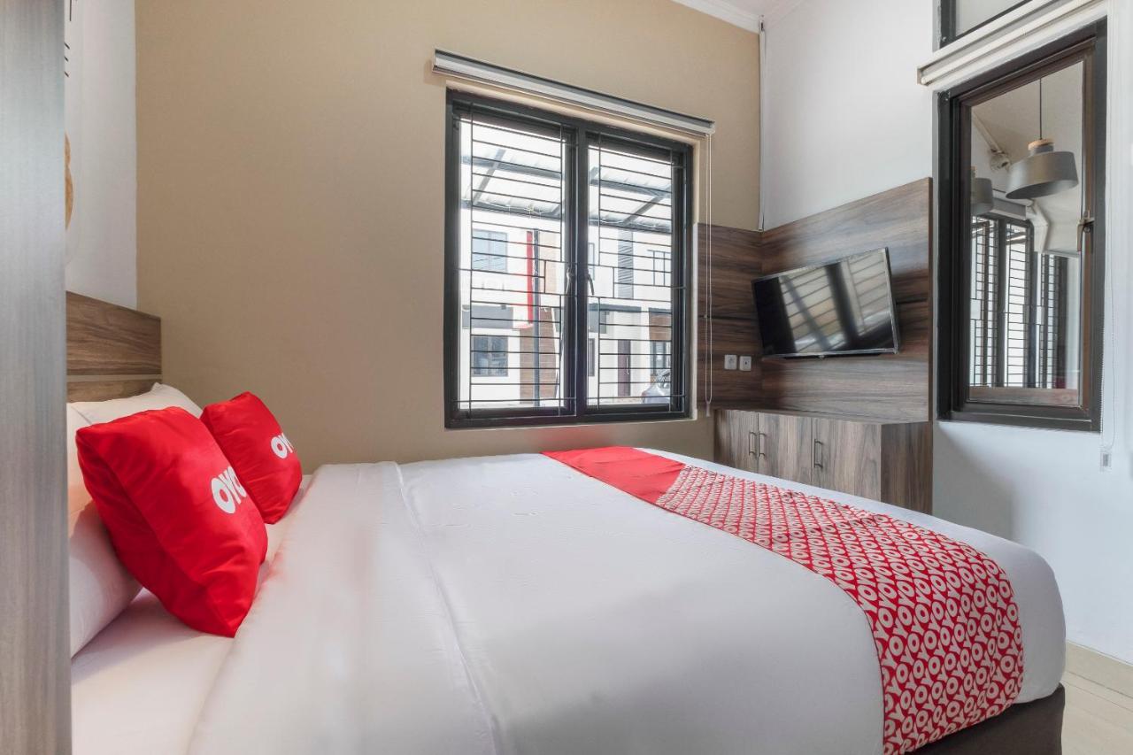 Oyo Life 3246 Walnut Inn G-10 Telukjambe Esterno foto